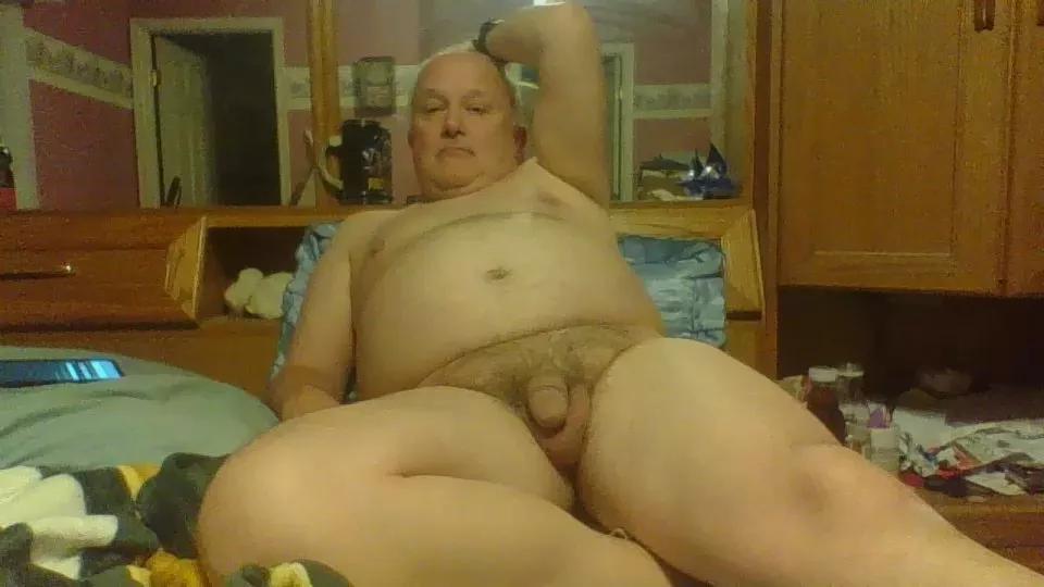 publicslave4 on Cam4 