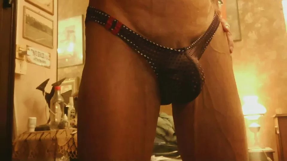 Offline quico200 on Cam4