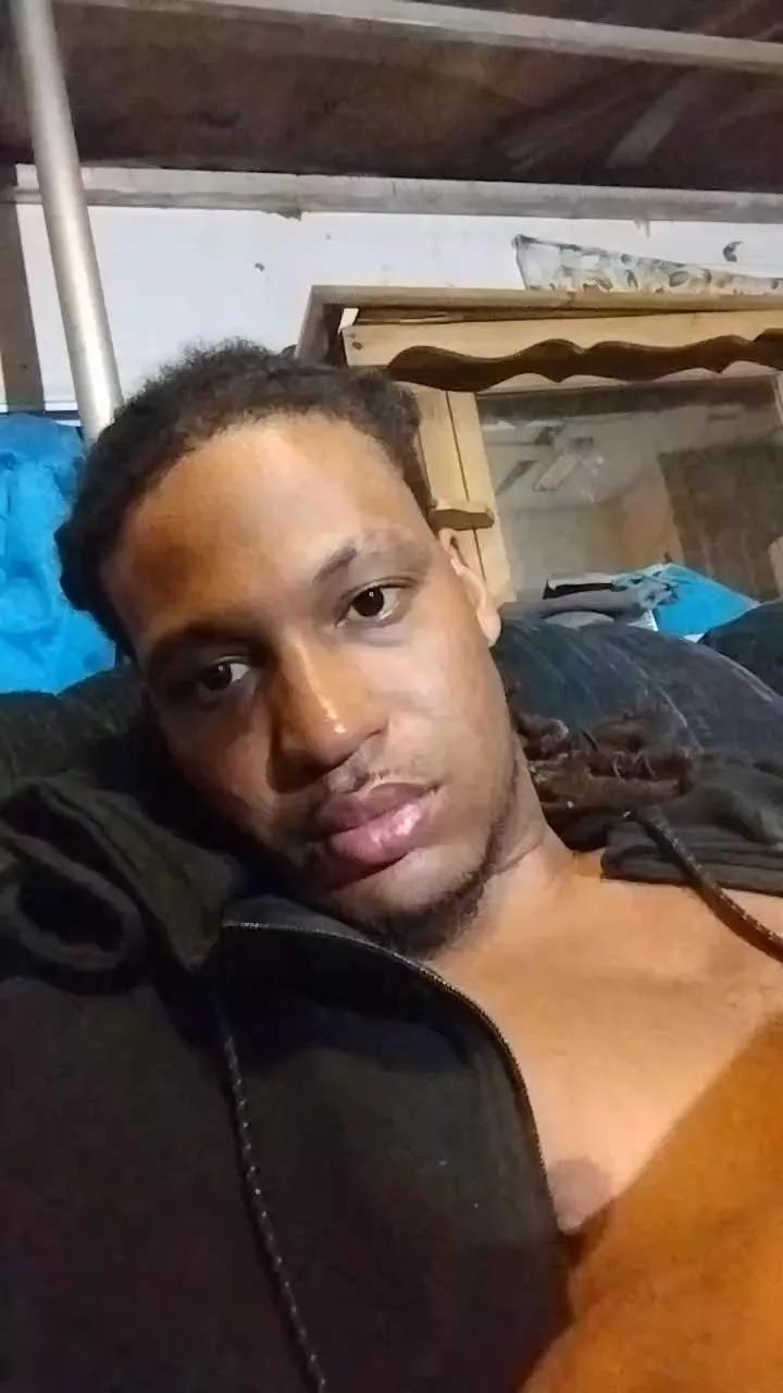 Rahsexybbc on Cam4 
