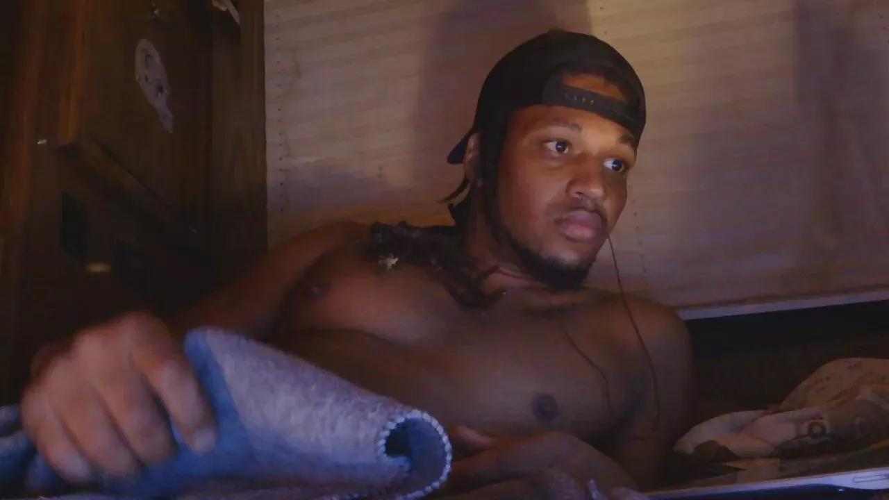 Rahsexybbc on Cam4 
