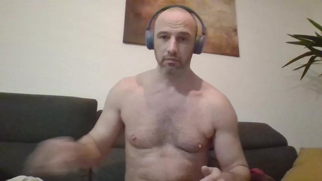 ralfrush on Cam4 