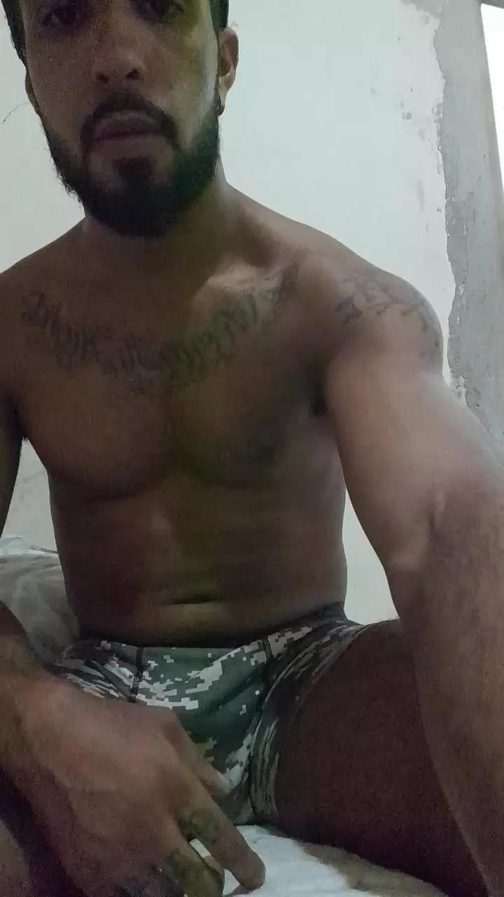 ralph2k22 on Cam4 