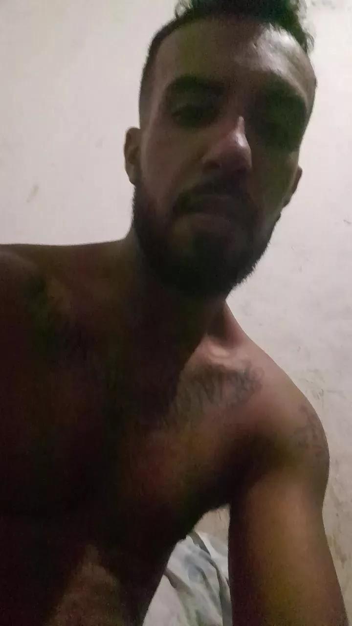 ralph2k22 on Cam4 