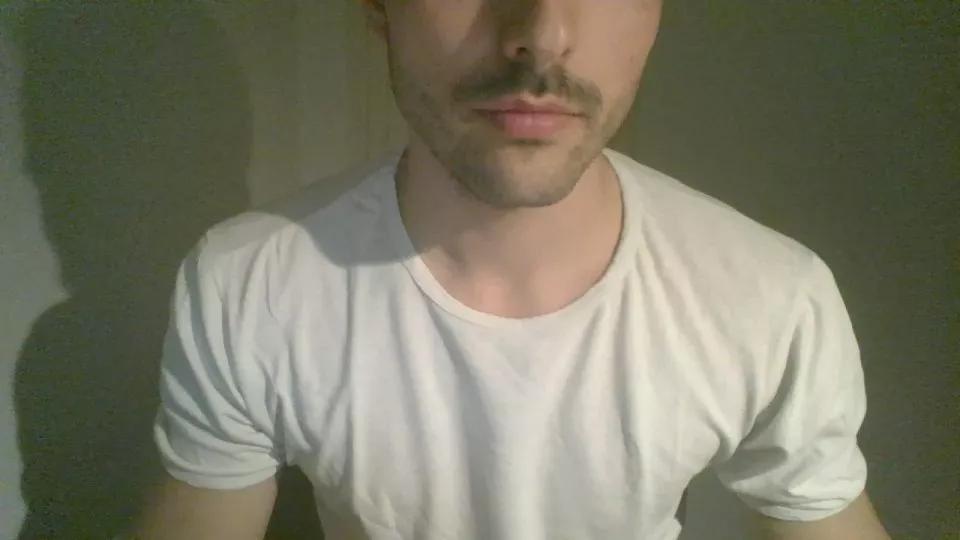 raul2039 on Cam4 