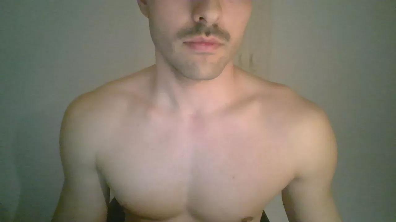 raul2039 on Cam4 