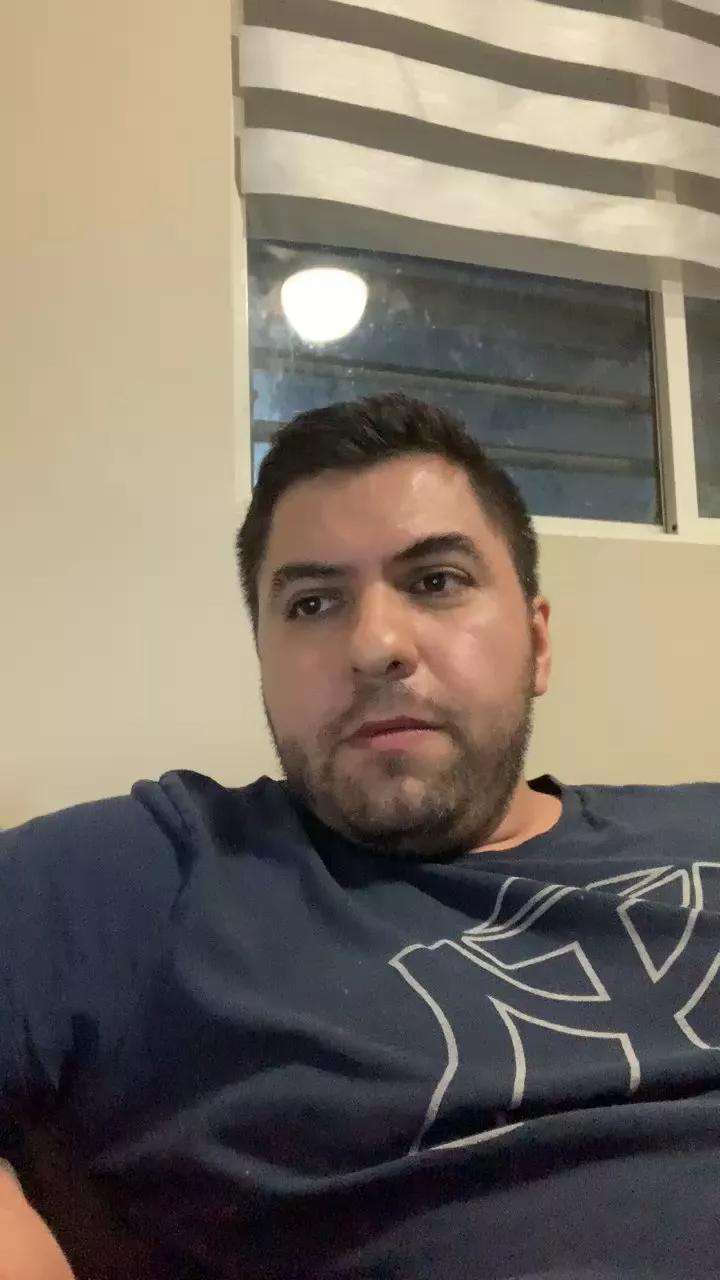 raulgzz4 on Cam4 