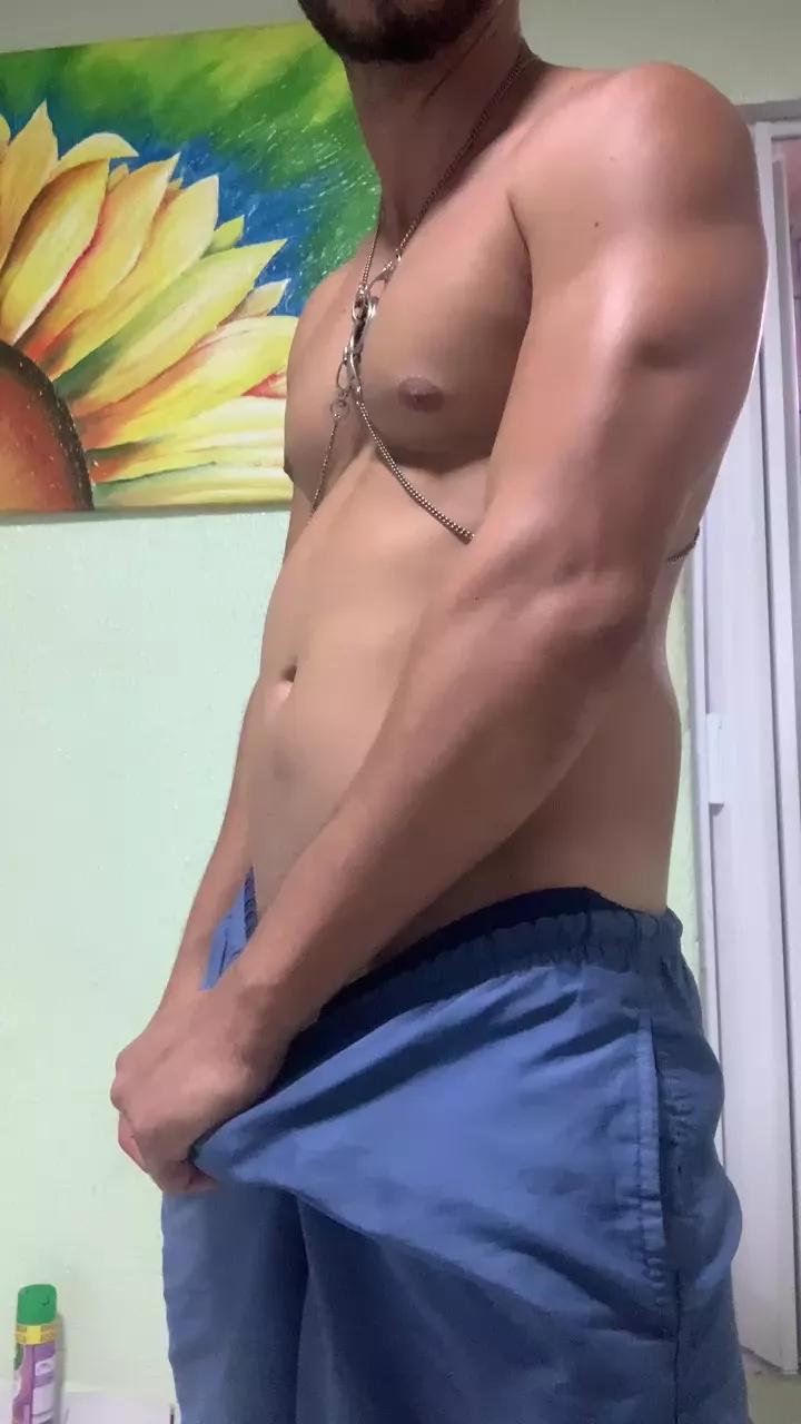 Revil7 on Cam4 