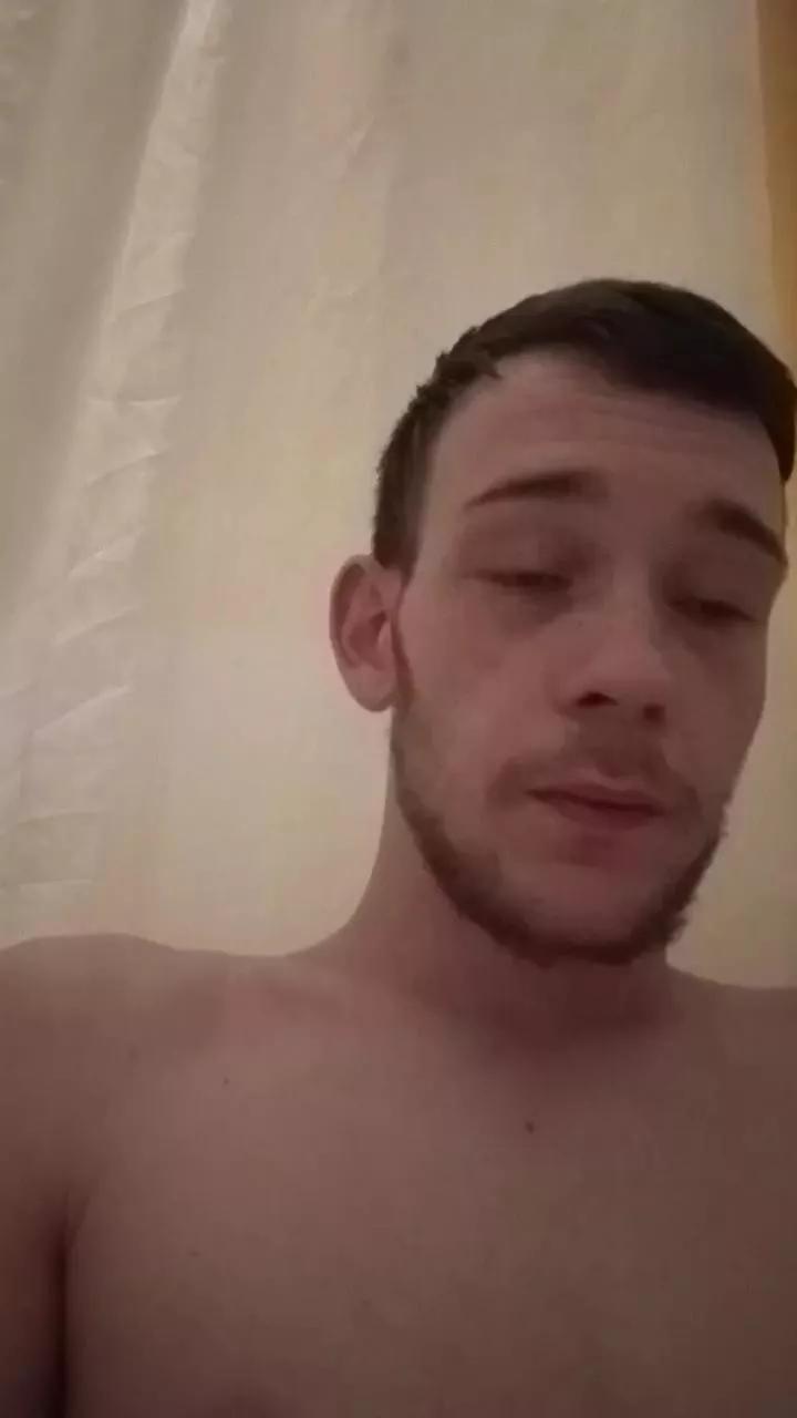 richieebisback1 on Cam4 
