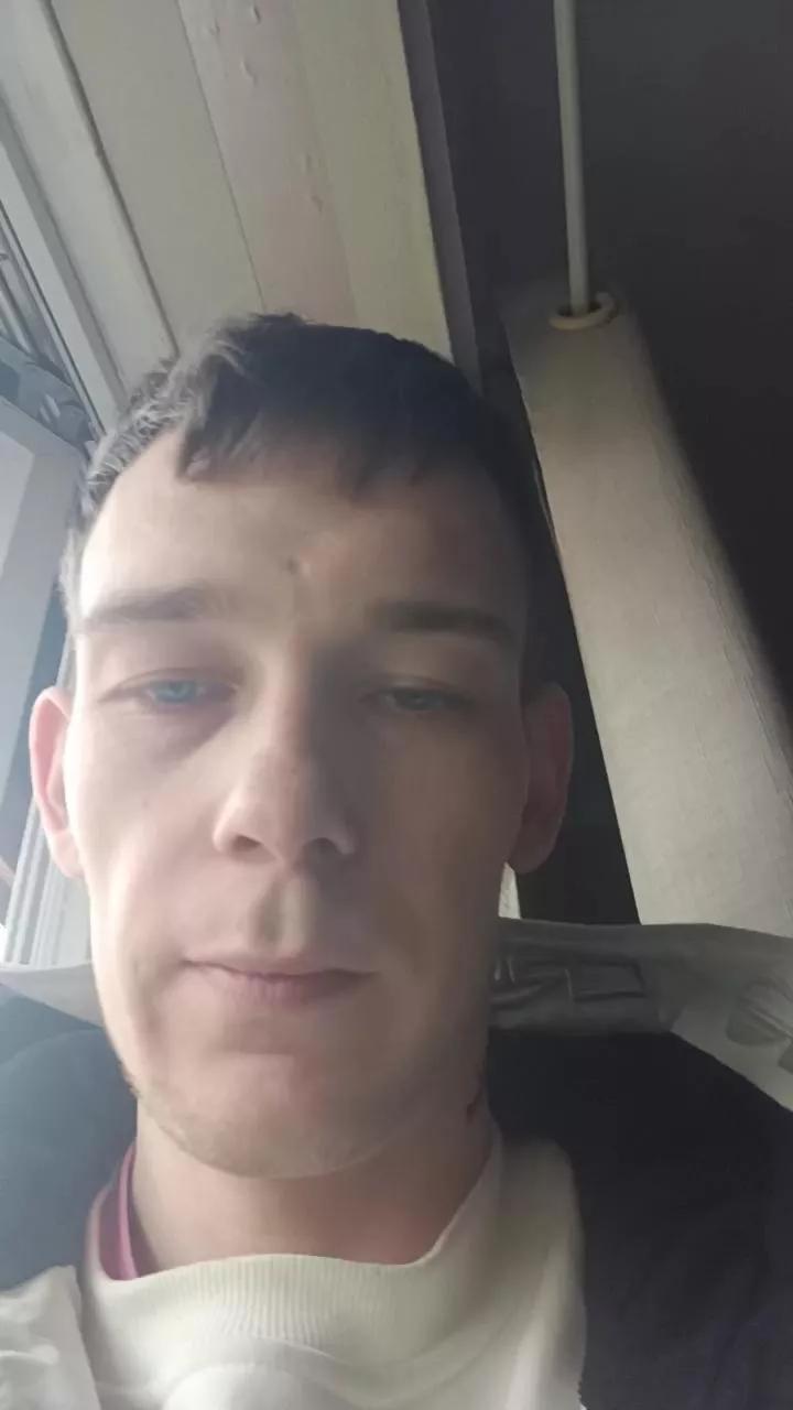 richieebisback1 on Cam4 
