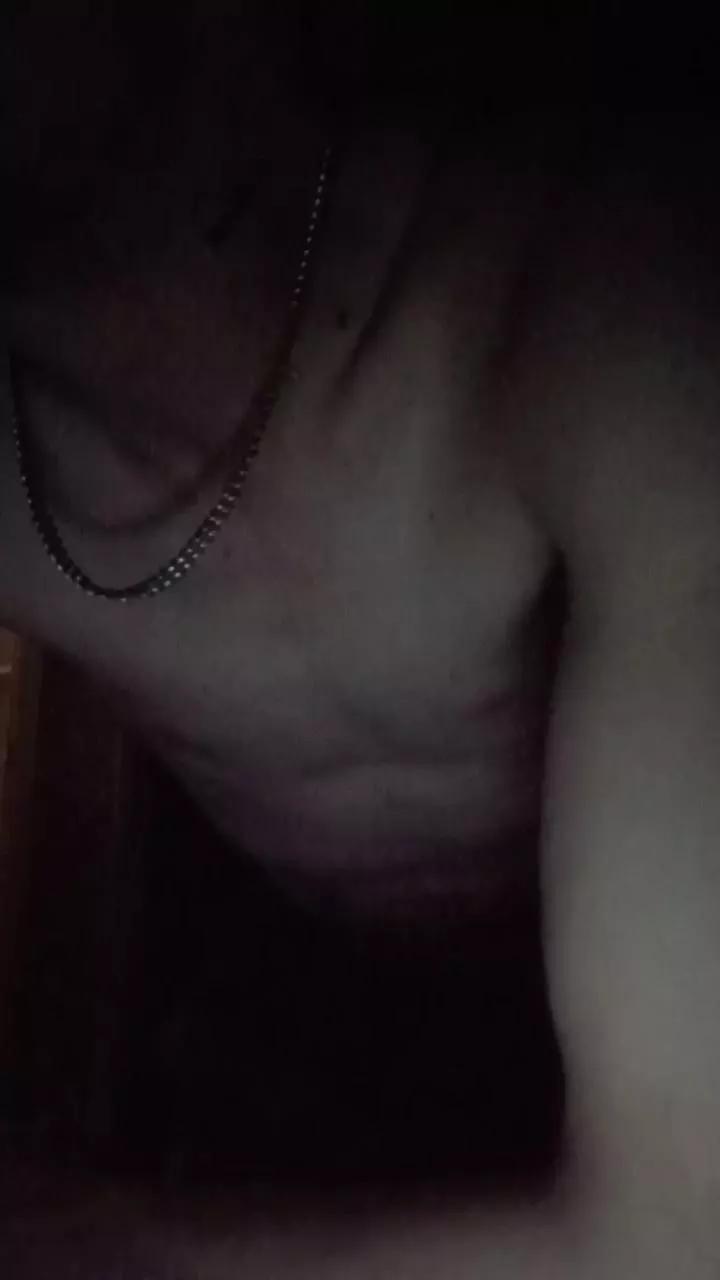 richieebisback1 on Cam4 