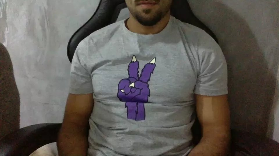 Offline RobsBr on Cam4