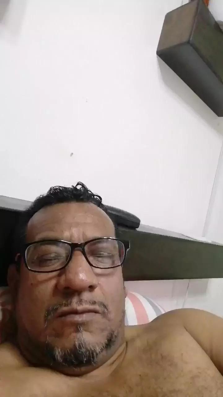 roncoratonm2 on Cam4 