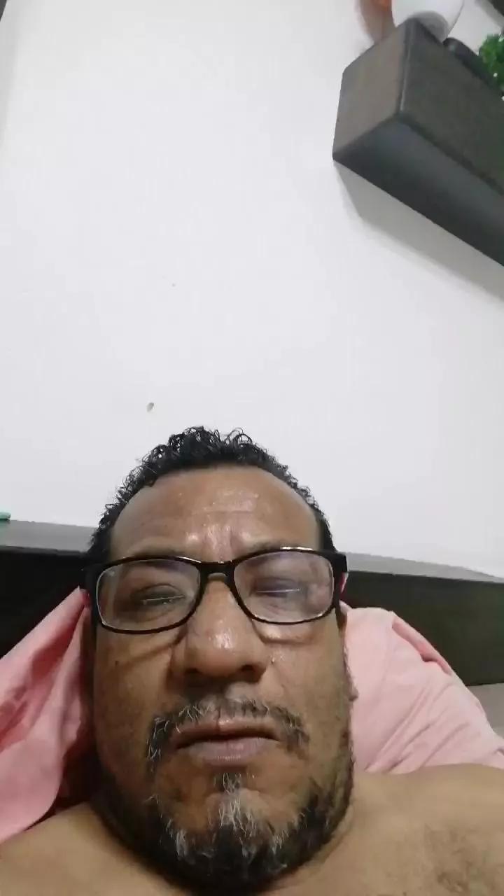 roncoratonm2 on Cam4 