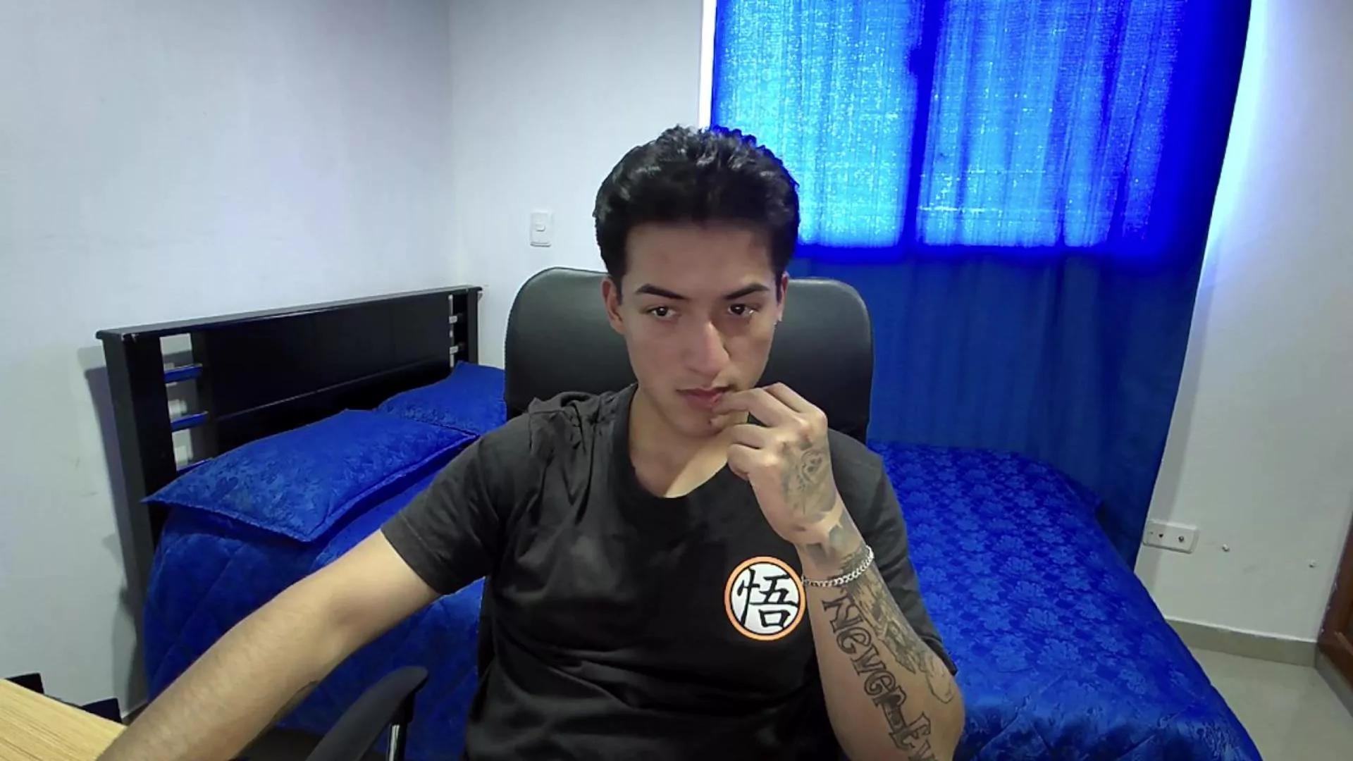 RoseandViktor23 on Cam4 