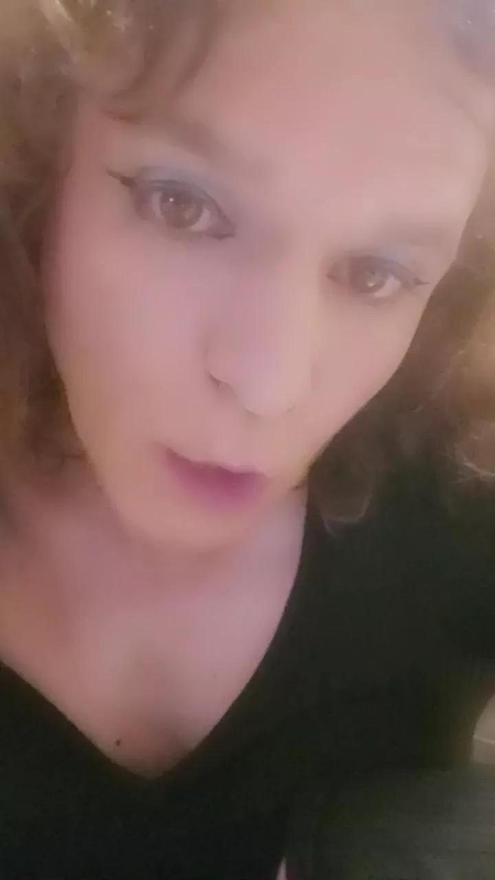 SabrinaTrv on Cam4 
