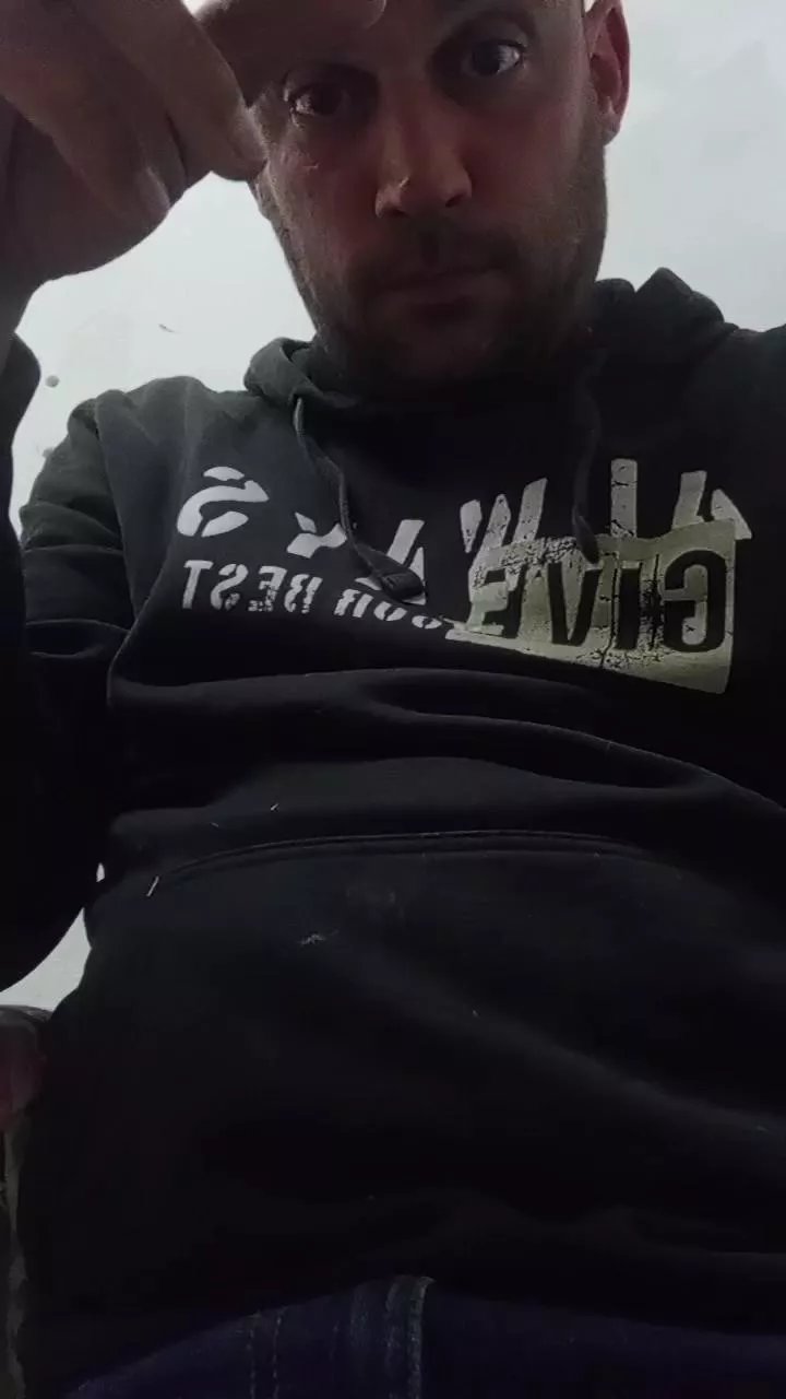 Offline Salva32bcn on Cam4