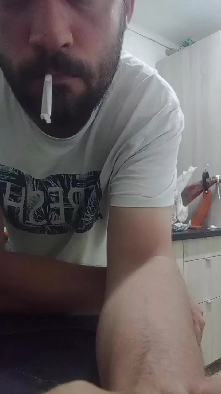 Offline Salva32bcn on Cam4