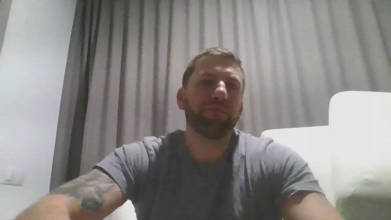 SantiBanton_ on Cam4 