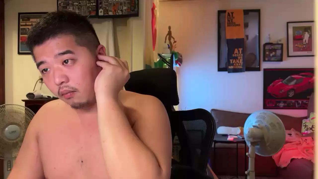 SeanLin1994 on Cam4 