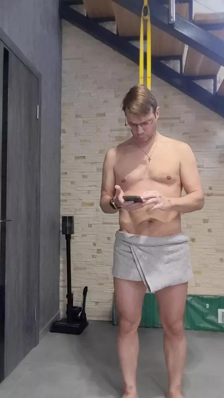 semenvasilyevi4 on Cam4 