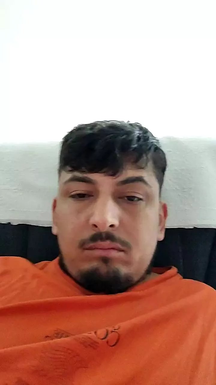 Offline sercan664 on Cam4