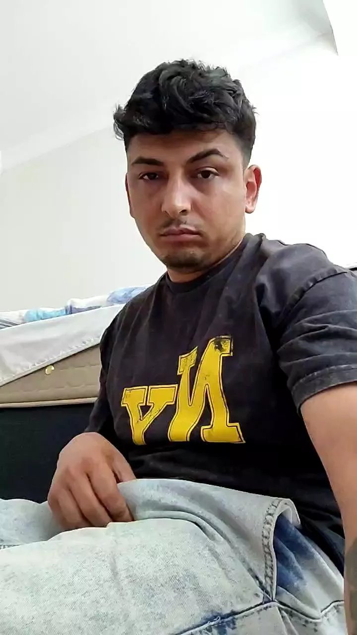 Offline sercan664 on Cam4