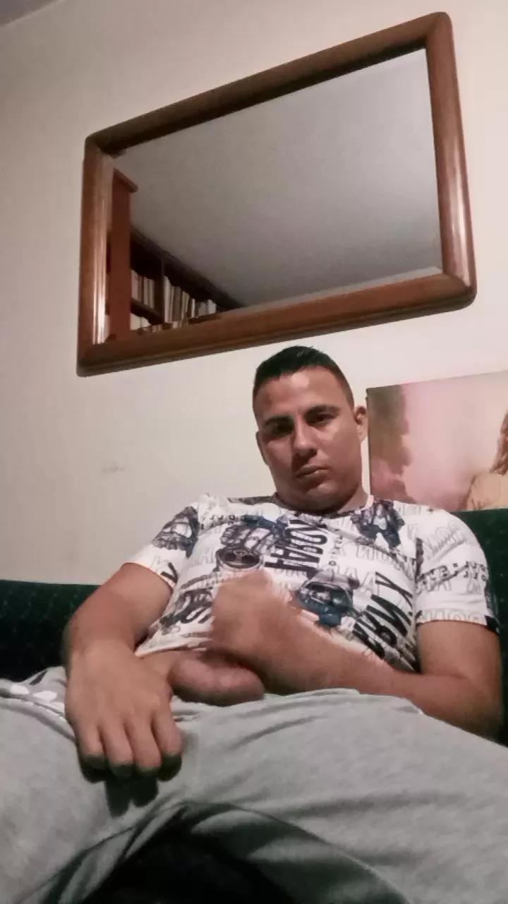 Sergio201829 on Cam4 