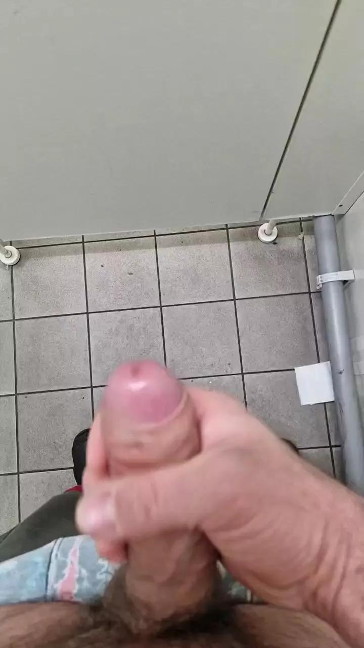 sexyboy8650 on Cam4 