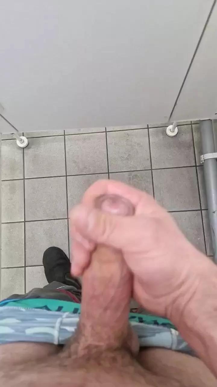 sexyboy8650 on Cam4 