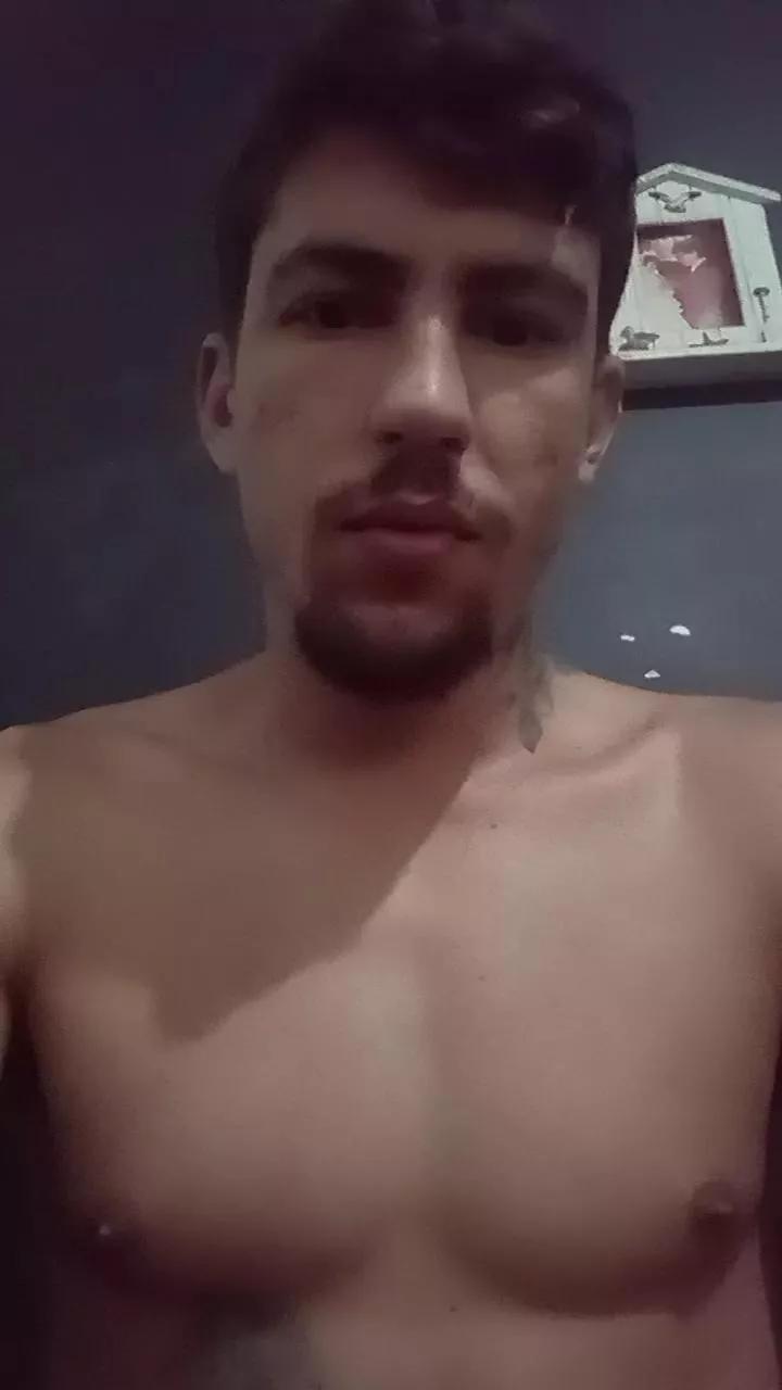Sexymaromba33 on Cam4 