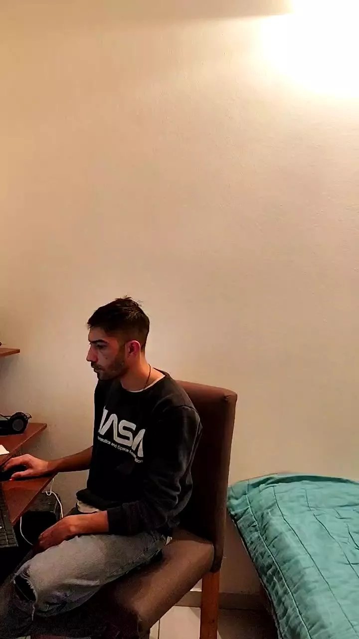 Offline ShebasGhon07 on Cam4