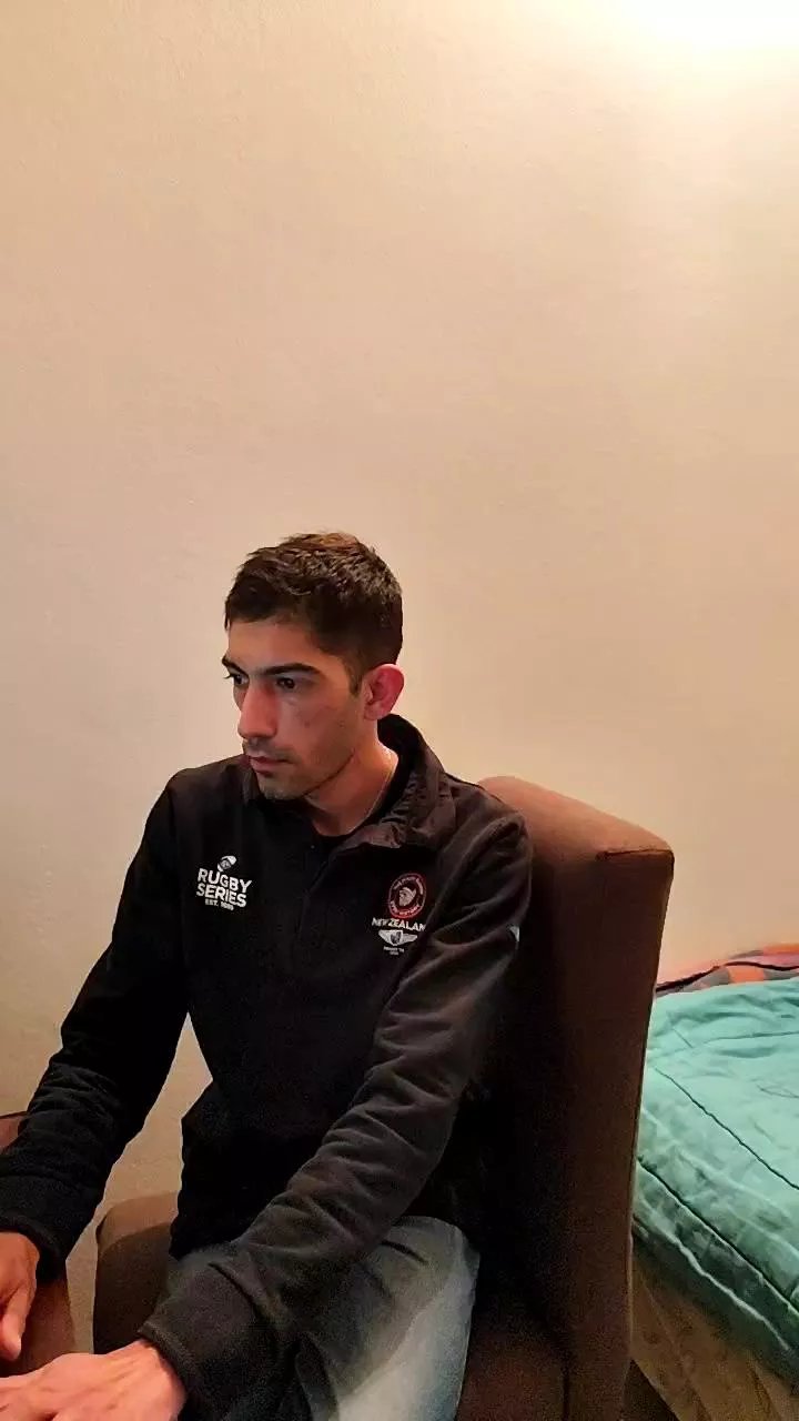 Offline ShebasGhon07 on Cam4