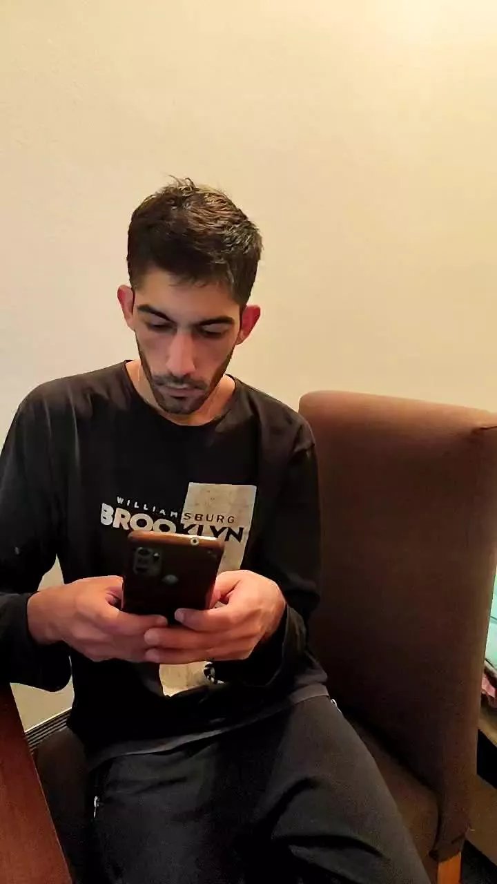 Offline ShebasGhon07 on Cam4