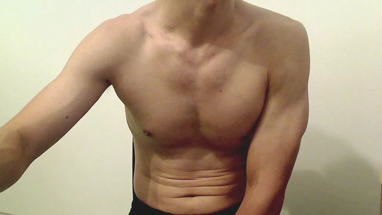 Offline showhansen3 on Cam4