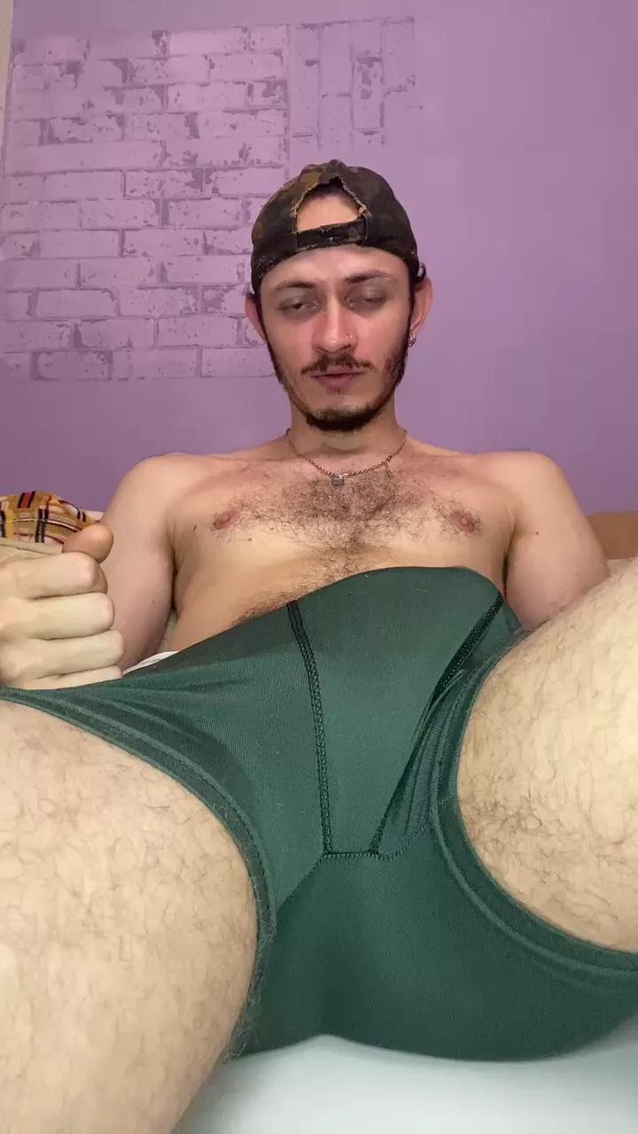 skinnybrazilian on Cam4 