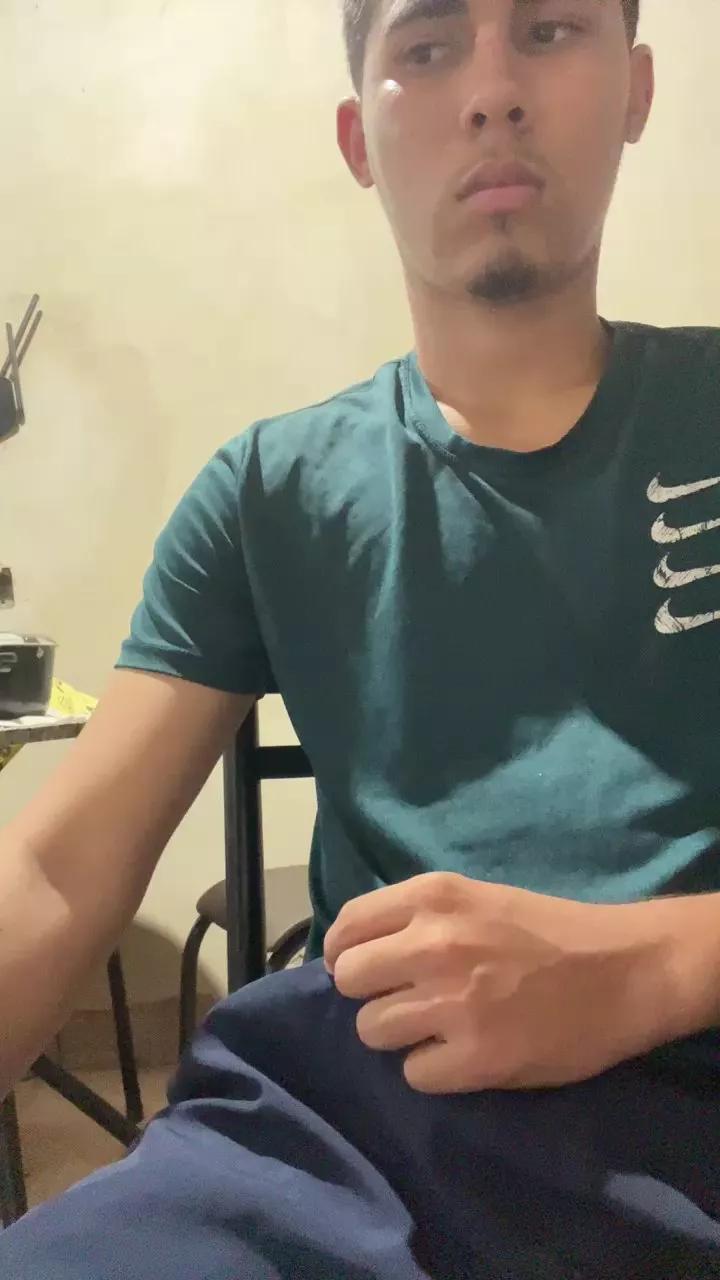 Slaumaq on Cam4 