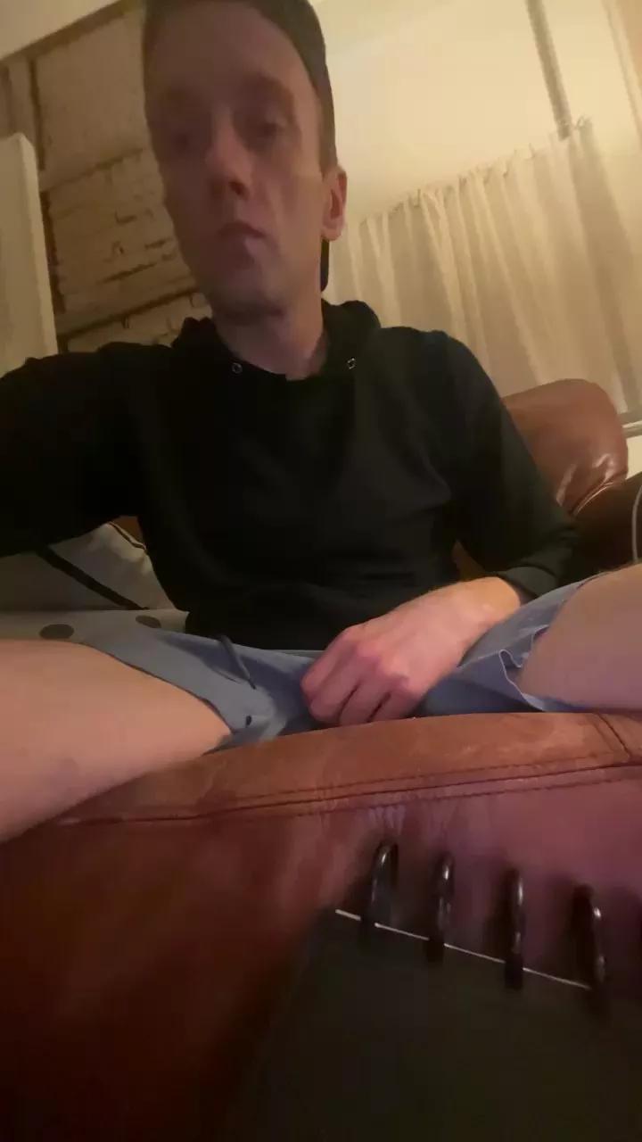 SlingDion on Cam4 