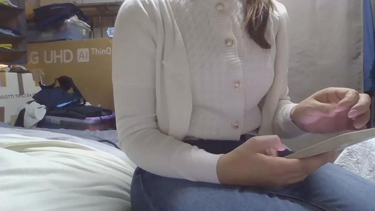stellina32 on Cam4 