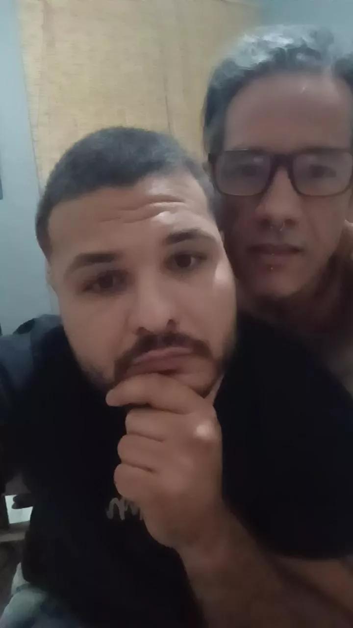 SUBURBANOXXXRJ on Cam4 