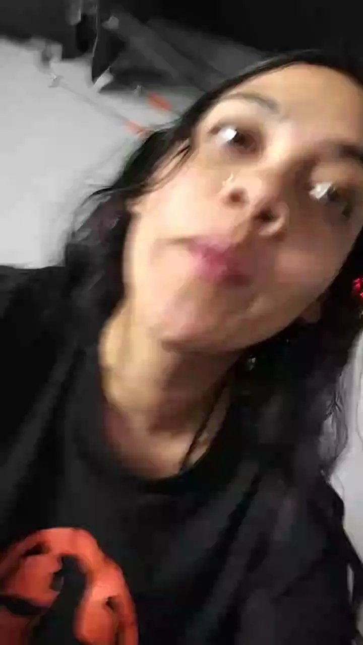 sweet_scarlett_ on Cam4 