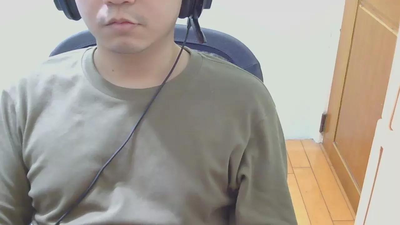 talltalllion on Cam4 