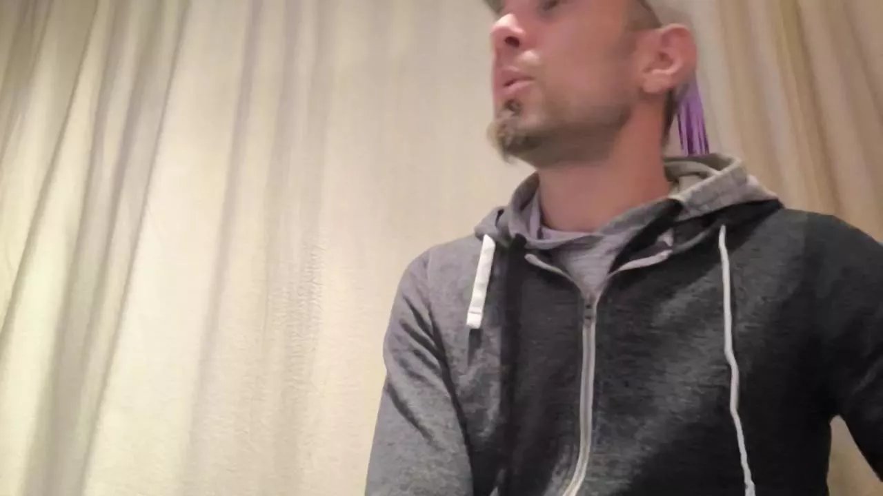 Offline Tastit4cs on Cam4