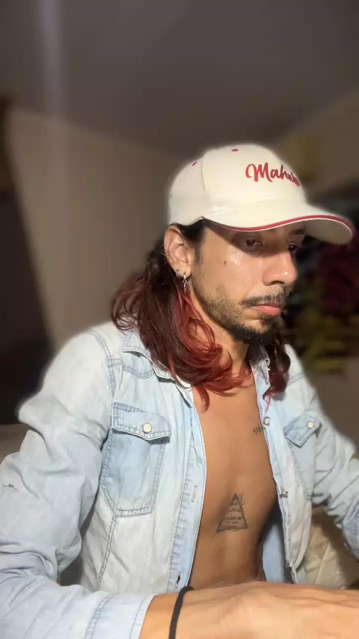 tayllortroy on Cam4 