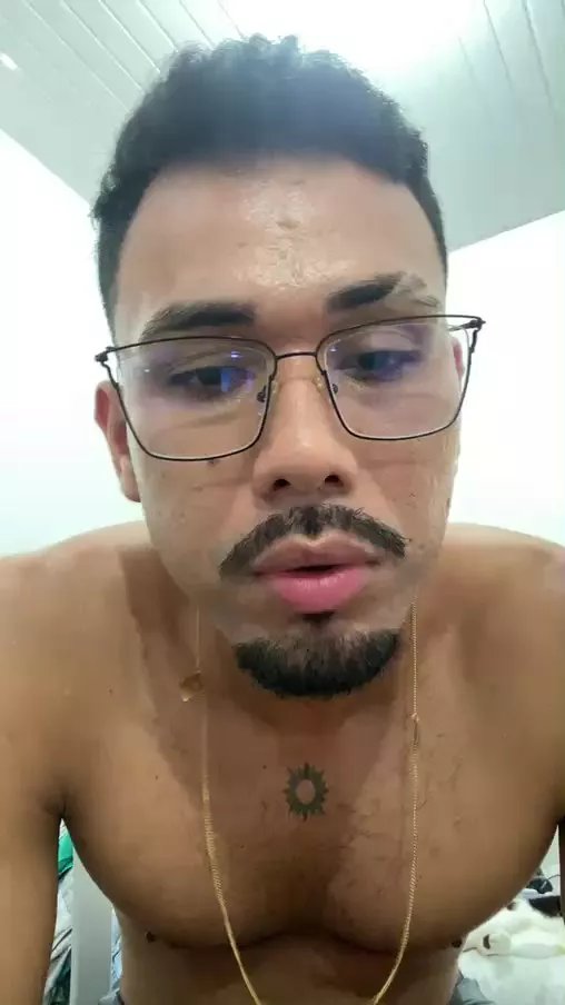 Offline Telesteles on Cam4