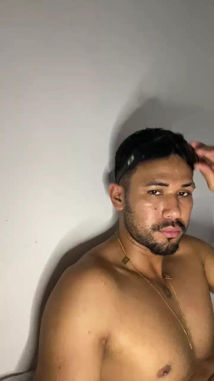 Offline Telesteles on Cam4