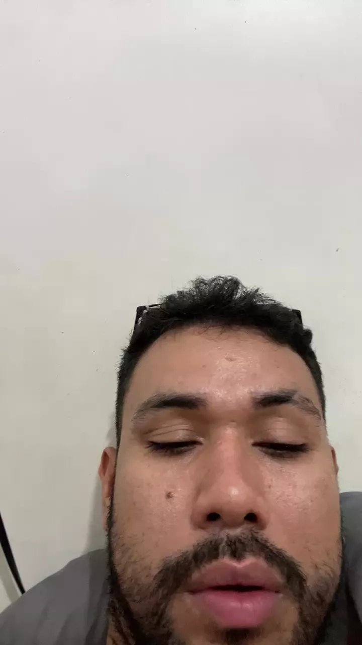 Offline Telesteles on Cam4