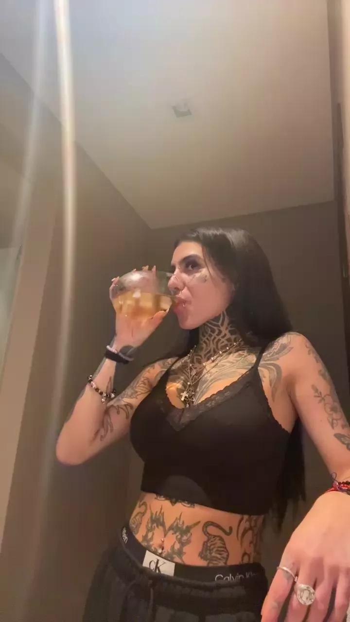 thebabyvio on Cam4 