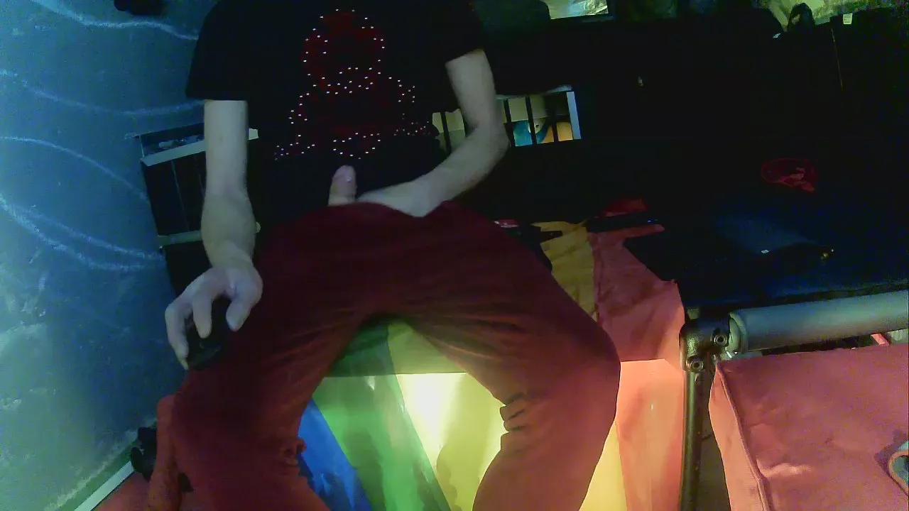 thingsbums on Cam4 
