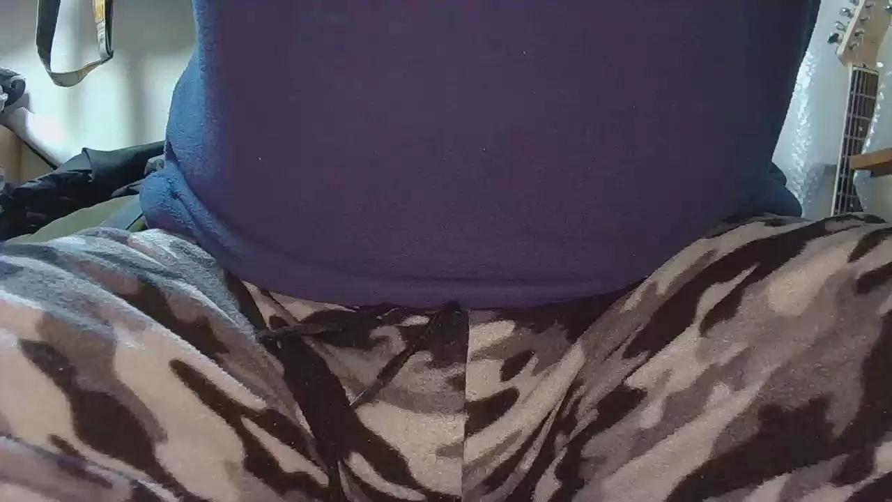 tintinman321 on Cam4 