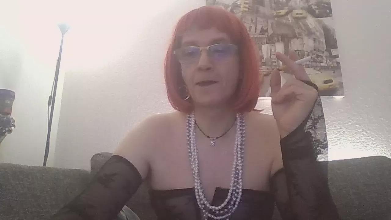 tittytravis on Cam4 